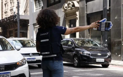 Entre as atribuições do agente de trânsito estão exercer atividades de educação, operação e fiscalização de trânsito. Foto: Governo de SP